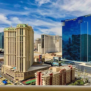 Strip View Balcony - No Fee ! Apartment Las Vegas