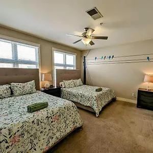 The Celebrity - Free Parking, Central, Vanderbilt Apartment Nashville
